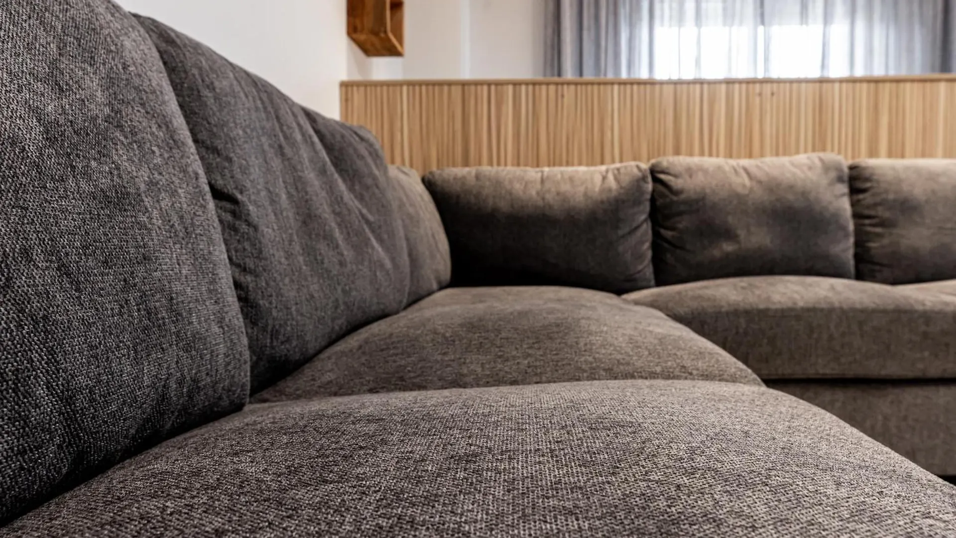 Spacious 3-Bedroom Apartment With Wifi, Ac In Charming Kalamaria - Mountain View Tesalónica Grecia