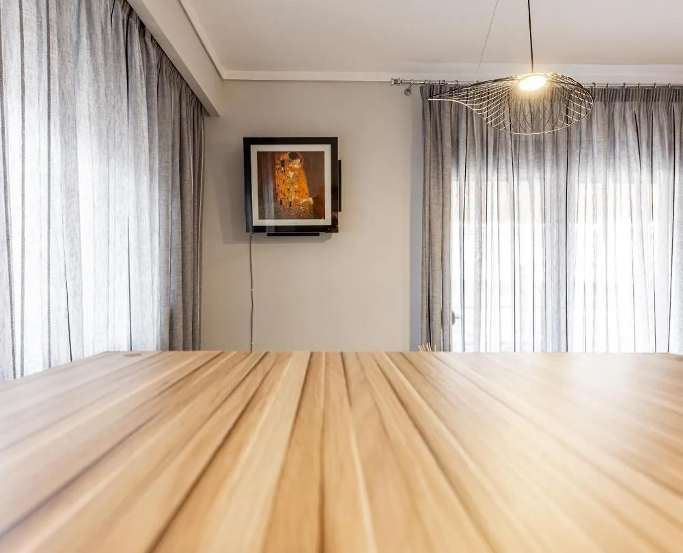 Spacious 3-Bedroom Apartment With Wifi, Ac In Charming Kalamaria - Mountain View Tesalónica Grecia